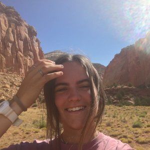 Meet your Posher, Molly